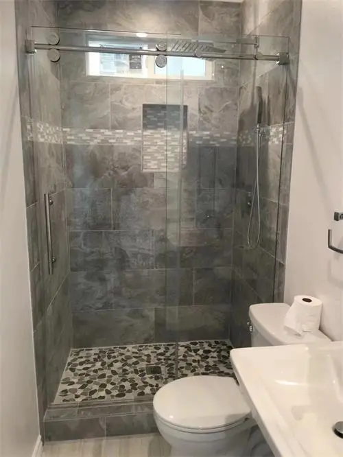 How to Choose the Shower Door?