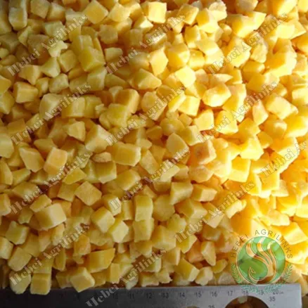 Замороженные желтые персиковые кубики