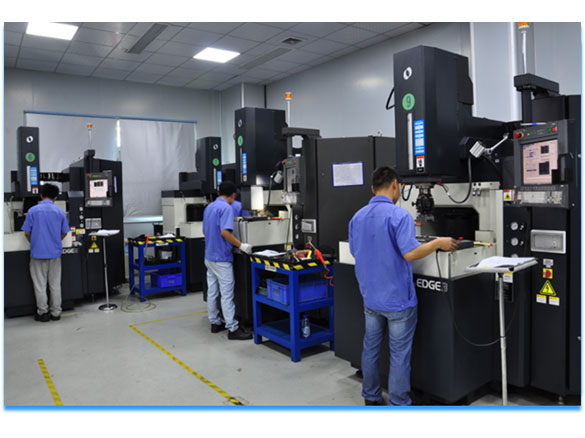 Mold Manufacturing Mold Manufacturing