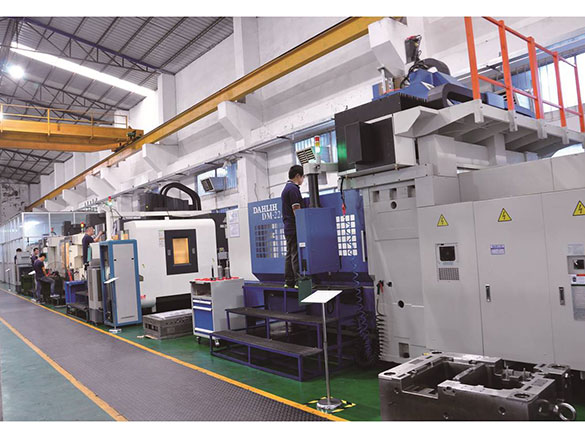Mold Manufacturing Mold Manufacturing