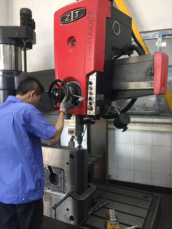 Mold Manufacturing Mold Manufacturing