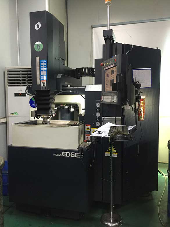 Mold Manufacturing Mold Manufacturing