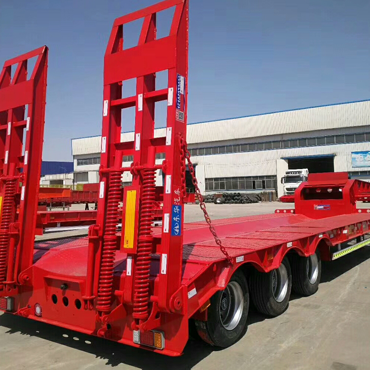 Features of low bed semi-trailer