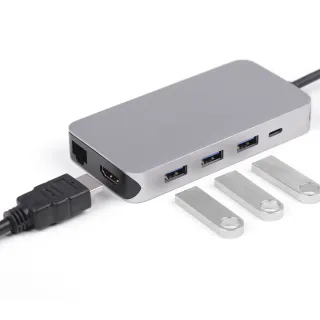 Hub USB-C 9 ports UC0202
