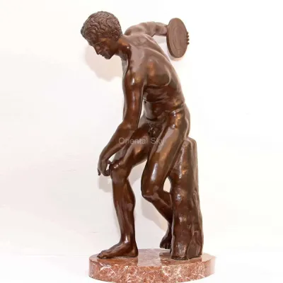 Statue en bronze de lanceur de disque grandeur nature Sculpture d'homme nu