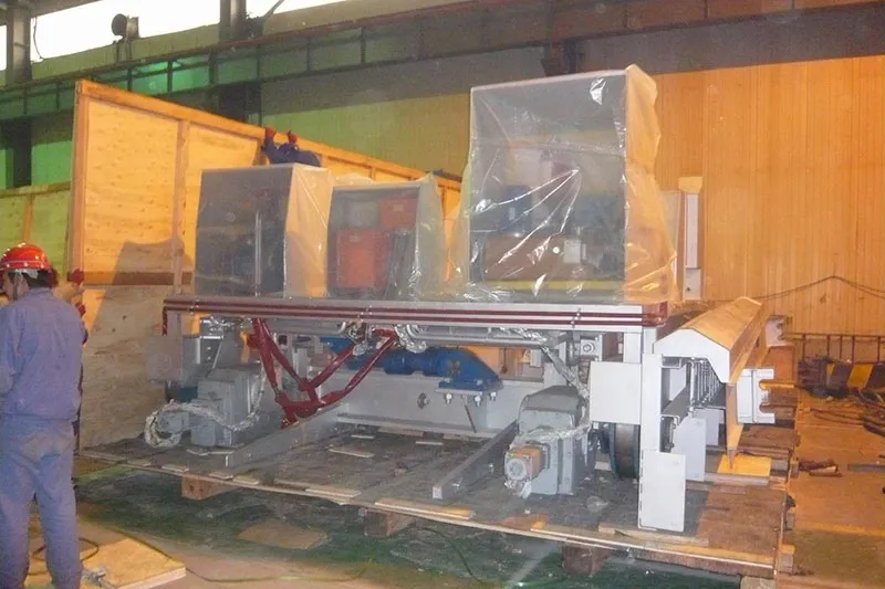 Packaging and delivery of metallurgical vehicles