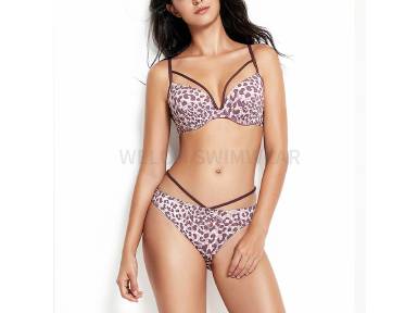 How to Choose a Bikini for Your Body Type?