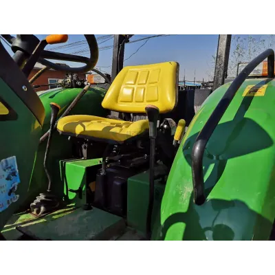 Tractor agrícola John Deere 3B-604 usado