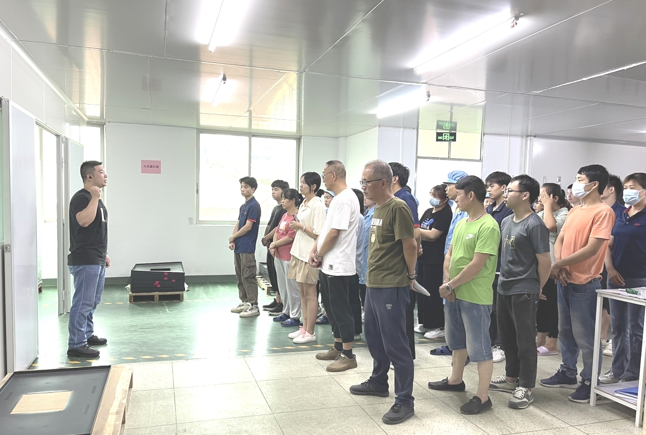 It is important to raise employee safety awareness It is important to raise employee safety awareness