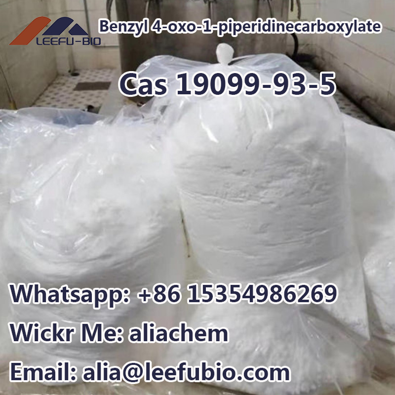 N-(Benzyloxycarbonyl)-4-piperidone cas 19099-93-5 powder