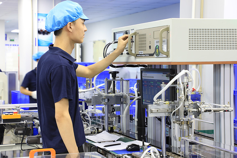 Capacitor is the most widely used, the largest amount, and irreplaceable electronic components Capacitor is the most widely used, the largest amount, and irreplaceable electronic components