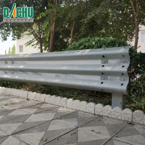 Thrie-Beam Guardrail for Traffic Safety Barrier