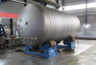 ISO horizontal container storage tank for low-temperature storage