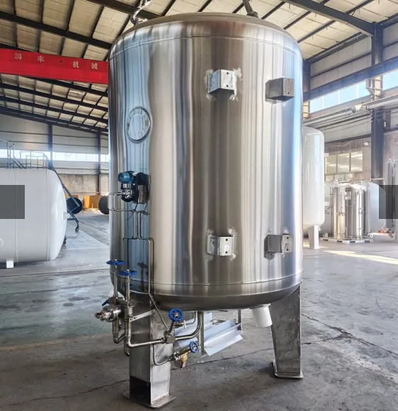 Cryogenic Storage Tank for Cryogenic Liquid Oxygen