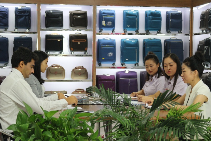 Baoding Baigou Shengtailuo Case&Bag Co., Ltd Baoding Baigou Shengtailuo Case&Bag Co., Ltd