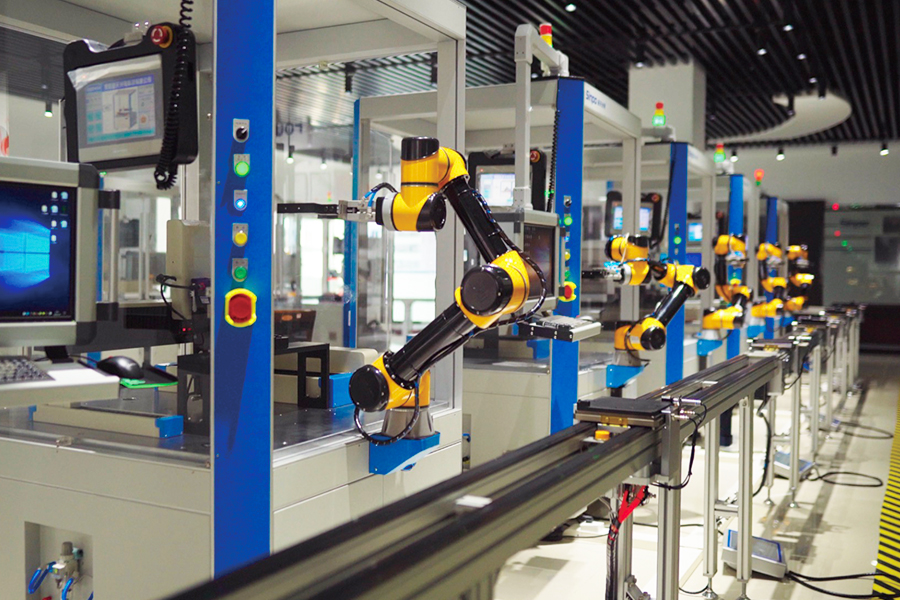 A Collaborative Robot is an Example of Which Megatrend