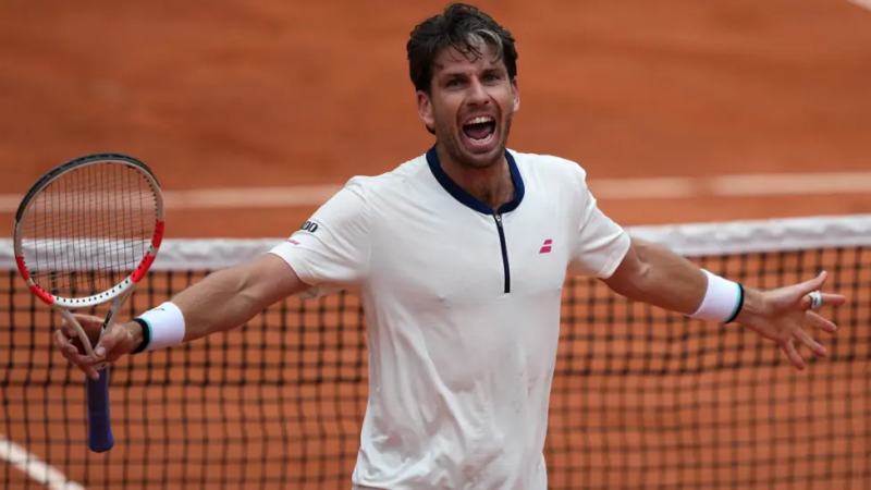 Cameron Norrie Stuns Daniil Medvedev in Five-Set Thriller at French Open 2025 Cameron Norrie Stuns Daniil Medvedev in Five-Set Thriller at French Open 2025