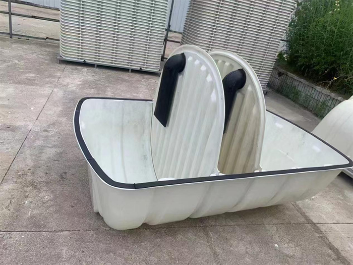 Small molded septic tanks offer the following advantages over traditional septic tanks Small molded septic tanks offer the following advantages over traditional septic tanks