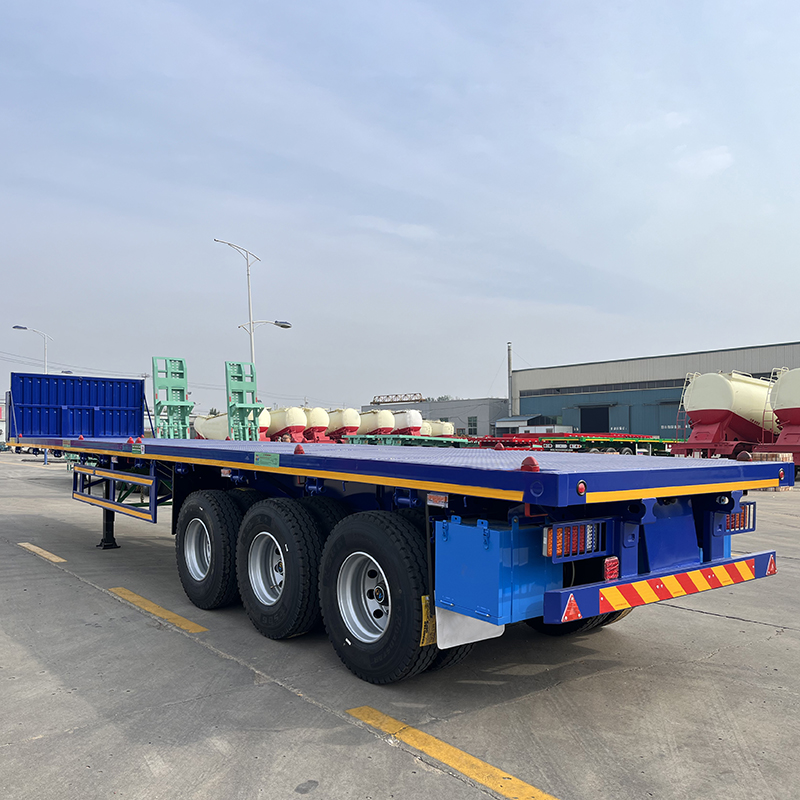 The Benefits Of Using Flatbed Trailers The Benefits Of Using Flatbed Trailers