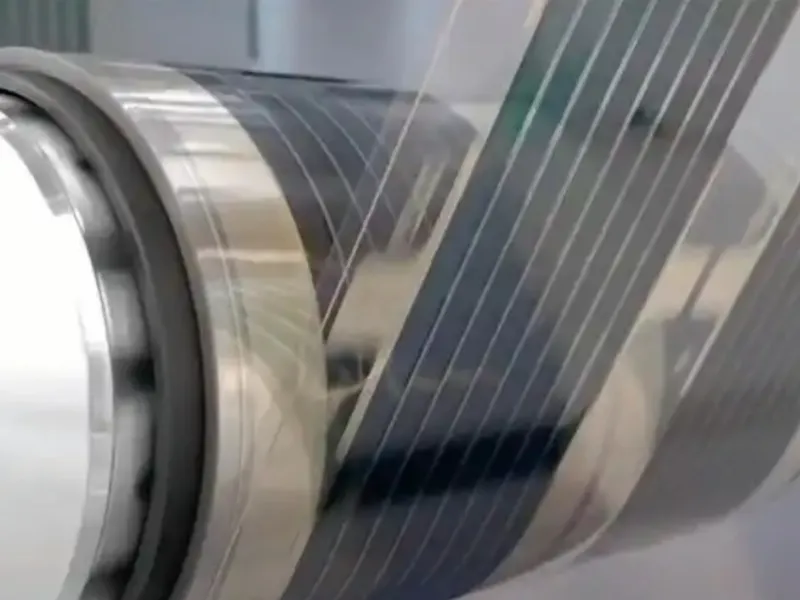 Thin-film photovoltaic flexible roll-to-roll marking system Thin-film photovoltaic flexible roll-to-roll marking system