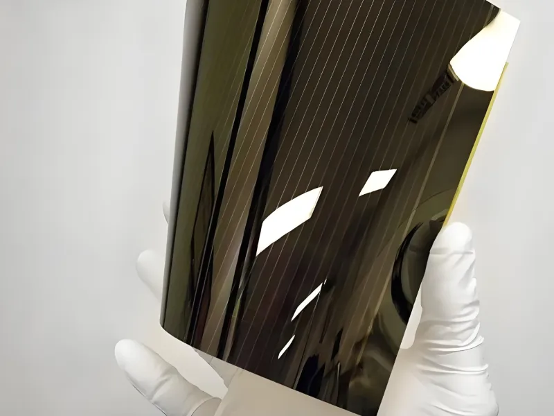 Thin-film photovoltaic flexible roll-to-roll marking system Thin-film photovoltaic flexible roll-to-roll marking system
