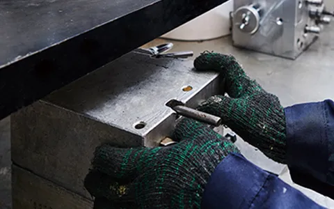 Wax-Moulding Wax-Moulding