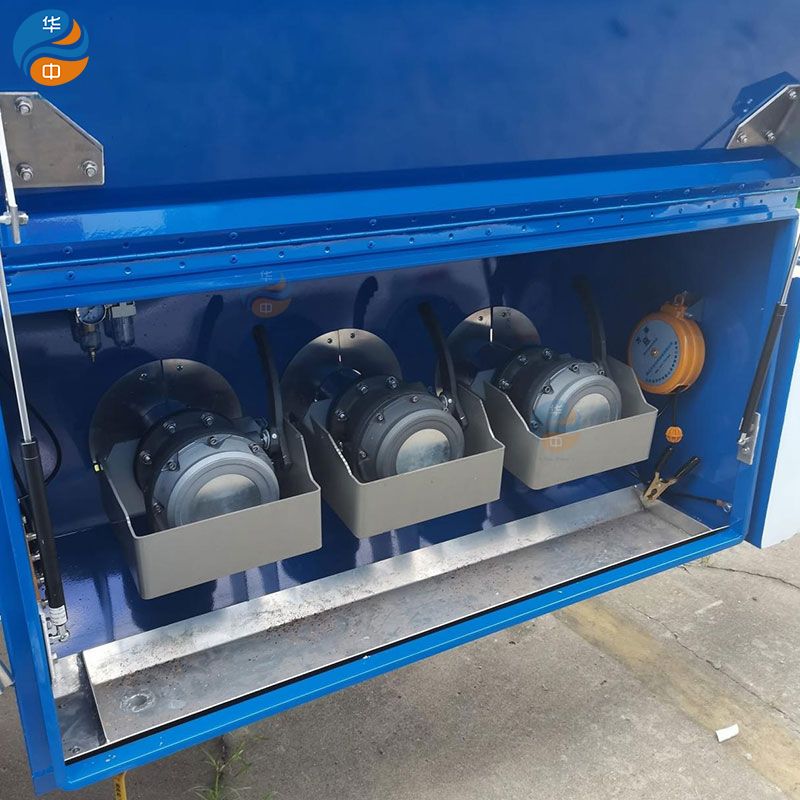 Oil Tank Trailer, Fuel Tanker, Water Tanker Trailer, Fuel Tank Truck Trailer Oil Tank Trailer, Fuel Tanker, Water Tanker Trailer, Fuel Tank Truck Trailer