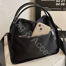 Túi đeo vai & đeo chéo SC004 Túi đeo vai & đeo chéo SC004