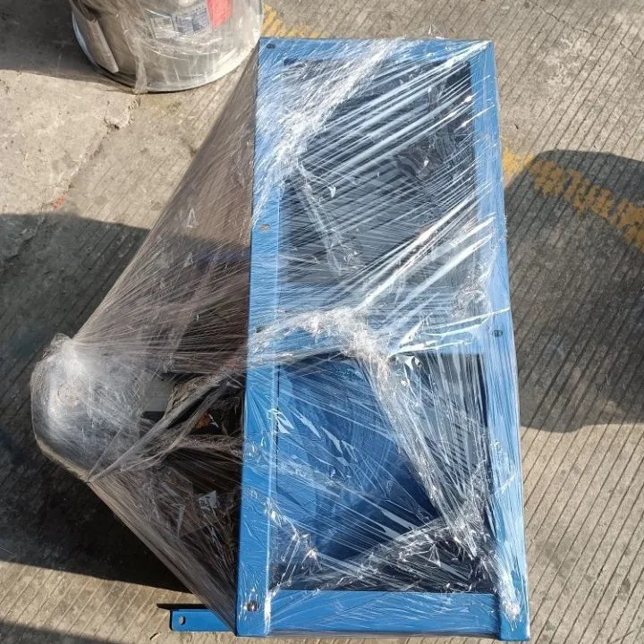 Quạt hút khói bếp nhiều cánh XBF Quạt hút khói bếp nhiều cánh XBF