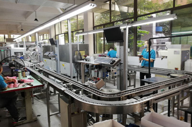 Linea di produzione dell'officina Linea di produzione dell'officina