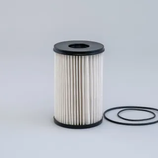 Oil filters support the long life of engines and protect them from damage.