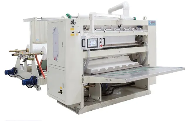 Machine de fabrication de papier de soie pour le visage