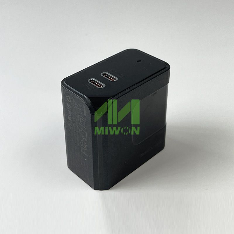GaN Fast Charger / Adapter MW-OH-D7