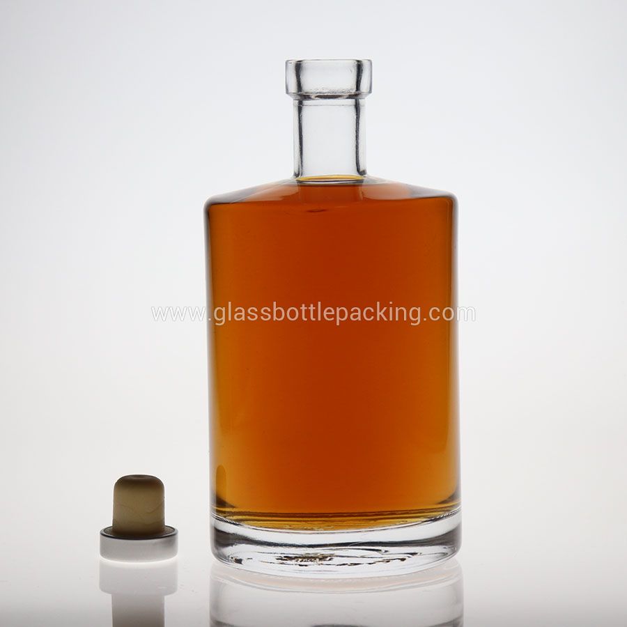 700ml empty whisky glass bottles vodka bottles for sale