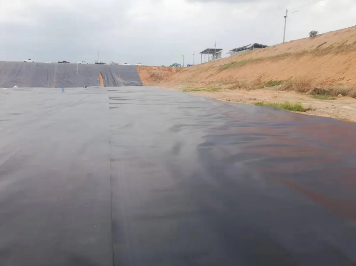 What Methods should be Paid Attention to During the Construction of Geomembrane