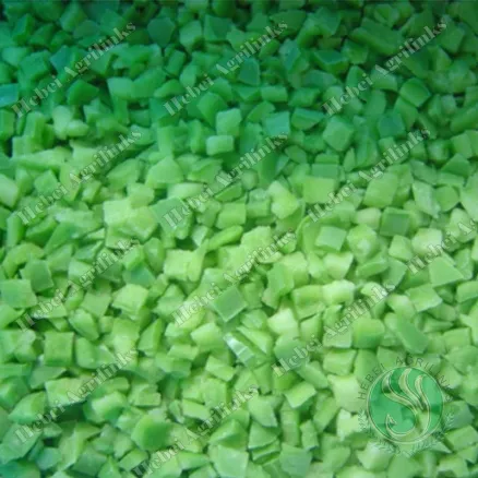 Кубики замороженного зеленого перца