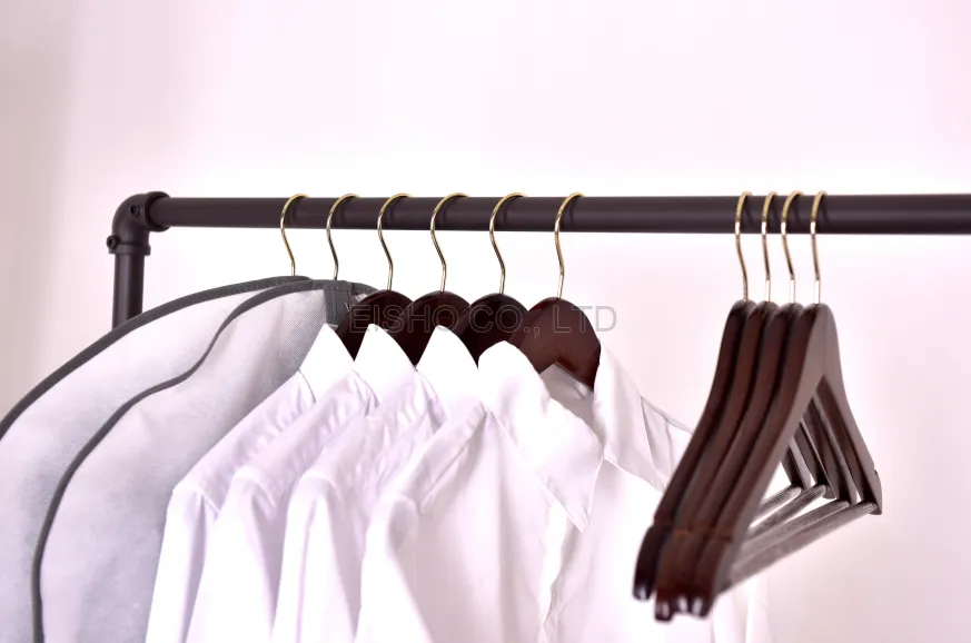 Pipe Clothing Rack.png
