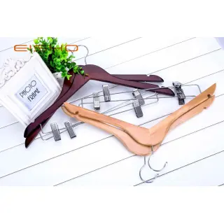 Eisho high Quality bulk Wooden Cloth Hangers with Clips