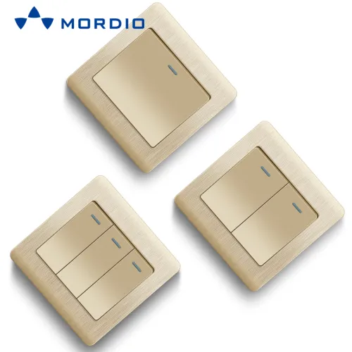 K1.2 Golden UK Standard 1gang Switch Light et prises multiples à 5 broches avec prises USB 2.1A