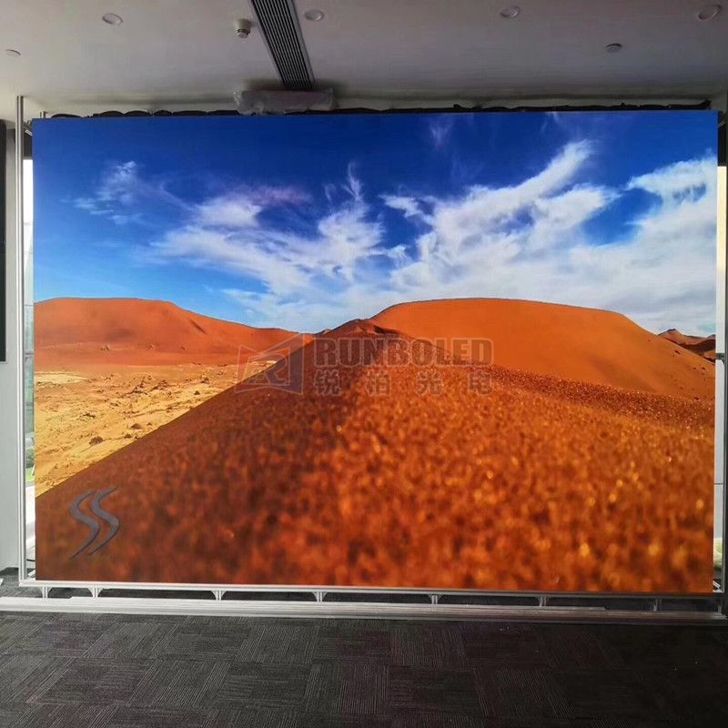P1.667 Indoor Small Pitch LED Screen for fix installation