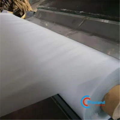 Film transparent en PVC pour la couche d'usure des carreaux de vinyle