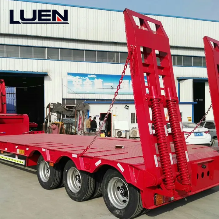 LUEN 3 Axle type Semi Trailer Lowbed trailer truck for sale in China 
