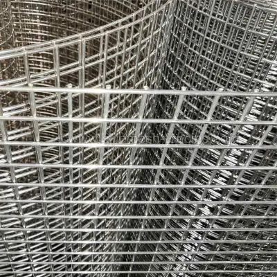 Carbon Steel Welded Wire Mesh - 4 x 4 Square Opening (0.250 Diameter)