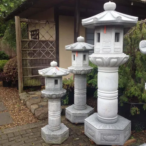 Lanterna de pedra de granito estilo japonês para decoração de jardins