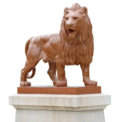 Grande scultura animale della statua del leone di marmo rosso a grandezza naturale