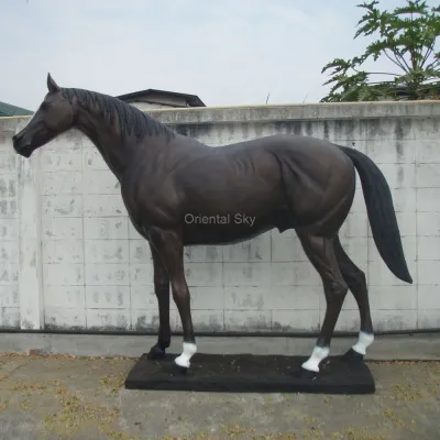 Sculpture de jardin en métal de statue de cheval de course en bronze grandeur nature