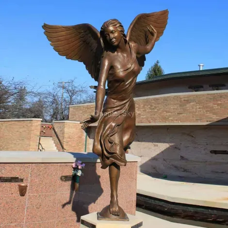 Бронзовый памятник Ангелу Статуя Металла Мемориал Садовая Скульптура