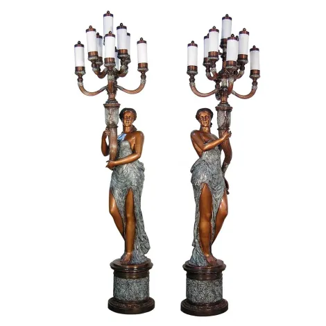 Bronzen vrouw standbeeld kandelaar licht metalen binnenlamp