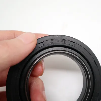 QLFY SEAL 45*75*14/16 NBR KUBOTA OIL SEAL BQ3164E Part No. 31393-43530 5-08-101-12 High Quality Tractor Spare Parts