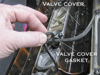 How Does A Mechanic Replace A Valve Cover Gasket?
